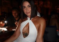 Έλενα Κρεμλίδου: «Με εκβίασαν με φωτογραφίες που είχα μοιραστεί με συντρόφους μου όσο ήμουν ανήλικη»