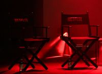 Συμφωνία Netflix–Warner Bros: Γιατί ο πραγματικός “πόλεμος” τώρα αρχίζει