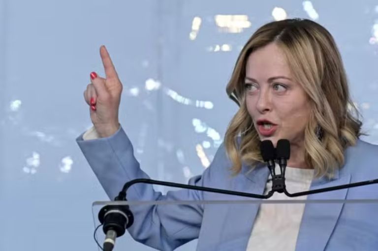 Η Μελόνι μπλοκάρει τα ρωσικά κεφάλαια και «δείχνει» ΗΠΑ: Ρήγματα στην ΕΕ πριν τη Σύνοδο Κορυφής