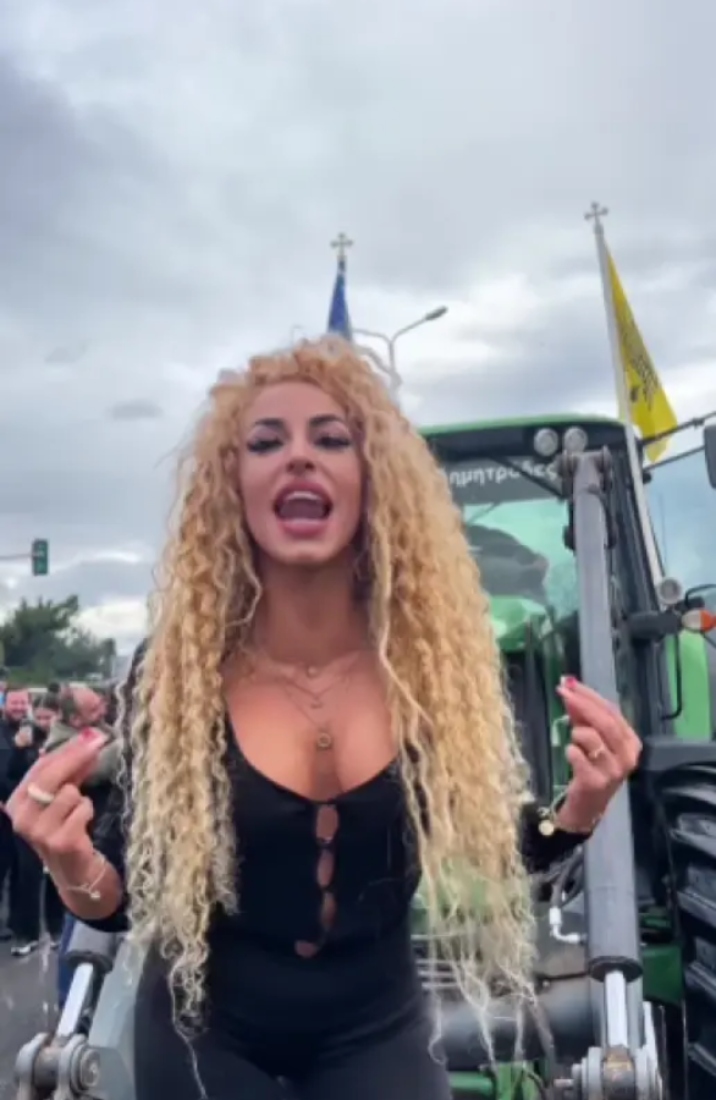 Στα  μπλόκα και η Αναστασία Γιουσέφ: “Στηρίζουμε τους αγρότες – Το 90% είναι απλήρωτοι” [vid]