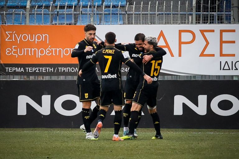 Αστέρας Τρίπολης – Άρης: Μείωσαν τη διαφορά τους από την πρώτη 6άδα oι «κίτρινοι» στη Super League