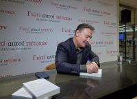 Οδυσσέας Αθανασίου: Γιατί αυτοί πέτυχαν: 6 κράτη, από τη σκιά στην κορυφή