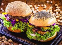 Η “wellness” τάση στα υπερεπεξεργασμένα τρόφιμα: Ποιος πραγματικά κερδίζει;