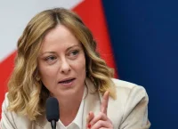 «Χρυσός πόλεμος» Μέλονι: Θέλει τα αποθέματα της Τράπεζας της Ιταλίας και ξεσηκώνει ΕΚΤ και τεχνοκράτες