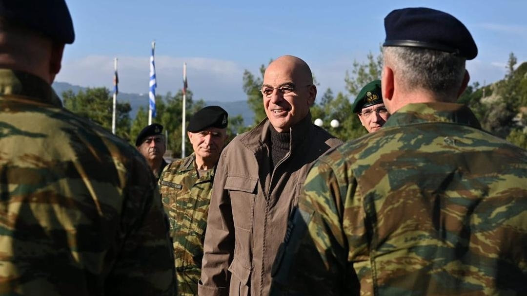 Δένδιας από Σάμο: Η Ελλάδα δεν απειλεί κανέναν, αλλά θα υπερασπιστεί με κάθε μέσο την κυριαρχία της