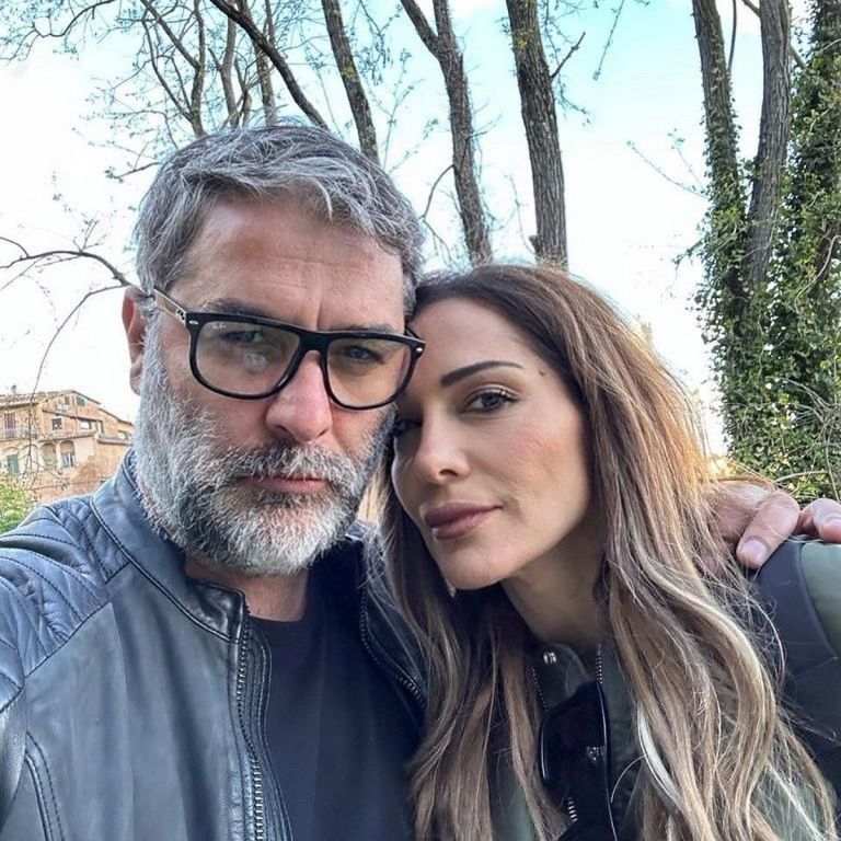 “Λιώνει” από έρωτα ο Μπισμπίκης: Θέλω μια φωλιά στην Κρήτη για να αράζω με τη Δέσποινα