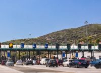 Αυξήσεις στα διόδια από 1/1/2026 – Τι θα πληρώνουν οι οδηγοί στους μεγάλους αυτοκινητόδρομους