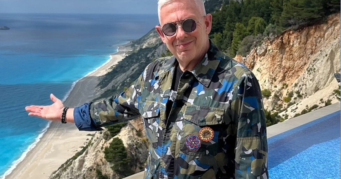 “Κόλαφος” η ανάρτηση του Δούση για τη στρατιωτική θητεία και τους ανυπότακτους: «Σκ@τ@ στα μούτρα μας»