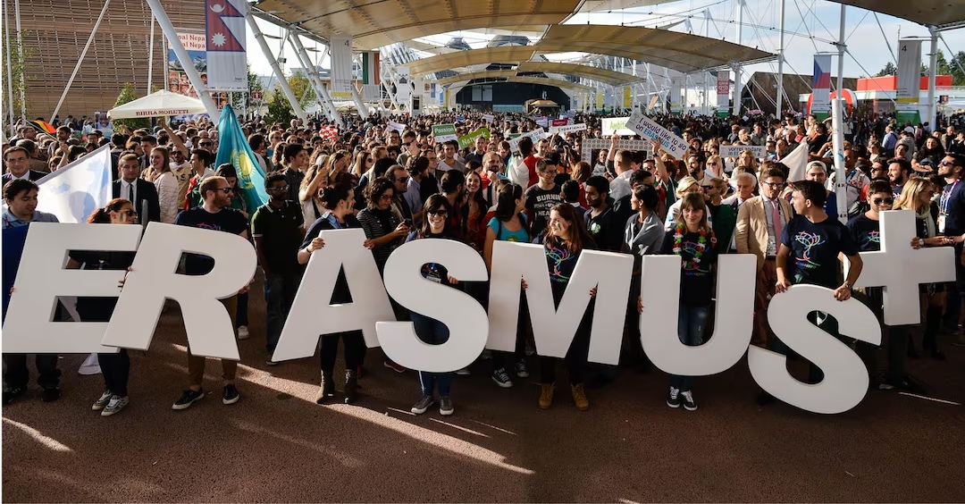 Ξανά στο Erasmus το Ηνωμένο Βασίλειο – Χαμόγελα στο στρατόπεδο των αντι-Brexit