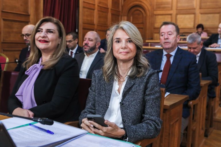 Το ΠΑΣΟΚ καταγγέλλει τη ΝΔ: Απέκλεισε κρίσιμους μάρτυρες από την εξεταστική για τον ΟΠΕΚΕΠΕ