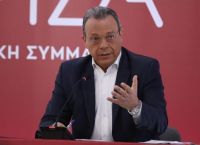 Κάθε χρόνο και χειρότερα»: Ο Φάμελλος χτυπά την κυβέρνηση ενώ ο ΣΥΡΙΖΑ επεκτείνει το αντιπολιτευτικό αφήγημα