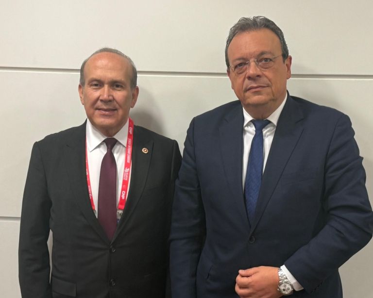 Famelos in Ankara: “Solidarity with all political prisoners in Turkey”