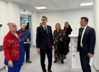 Θεμιστοκλέους από το νέο Παιδιατρικό Νοσοκομείο Θεσσαλονίκης: «Το ΕΣΥ ενισχύεται, εκσυγχρονίζεται, αλλάζει»