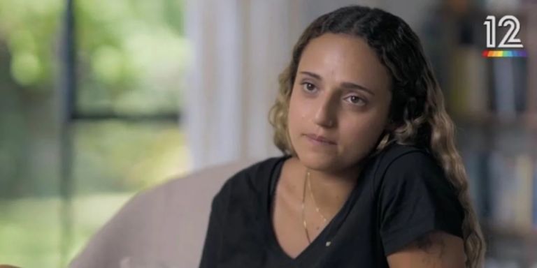 Μαρτυρία πρώην Ισραηλινής ομήρου: Καταγγελίες για σεξουαλική κακοποίηση από τη Χαμάς και ο φόβος εγκυμοσύνης