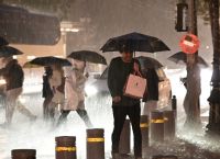 Κακοκαιρία BYRON: Πού έχει ηχήσει 112 – Κλειστά σχολεία σε 12 δήμους,τι ισχύει για δημόσιο και ιδιωτικό τομέα