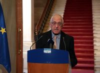 Νικήτας Κακλαμάνης: “Θα εισηγηθώ την κατάργηση των ζωντανών συνδέσεων στις Εξεταστικές Επιτροπές”