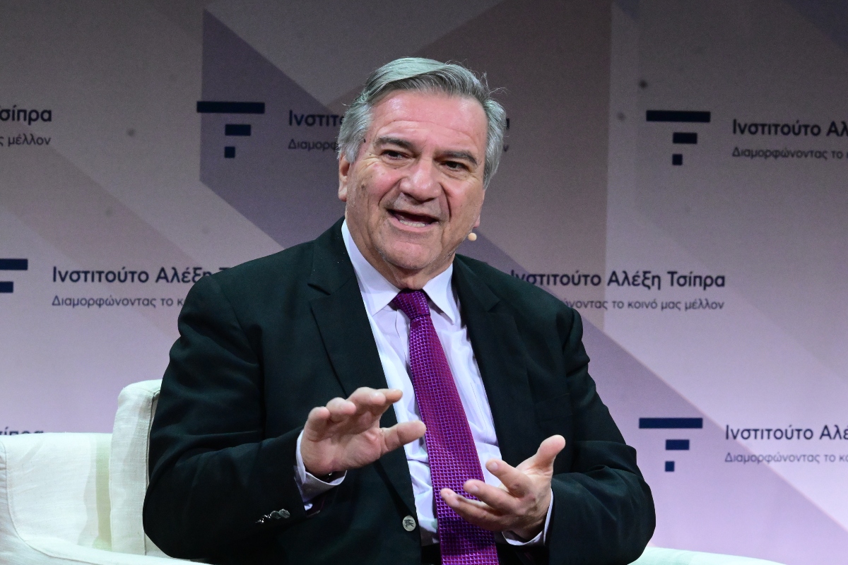 Νέος πονοκέφαλος στο ΠΑΣΟΚ: Ο Καστανίδης ανοίγει δίαυλο με Τσίπρα και αμφισβητεί Ανδρουλάκη