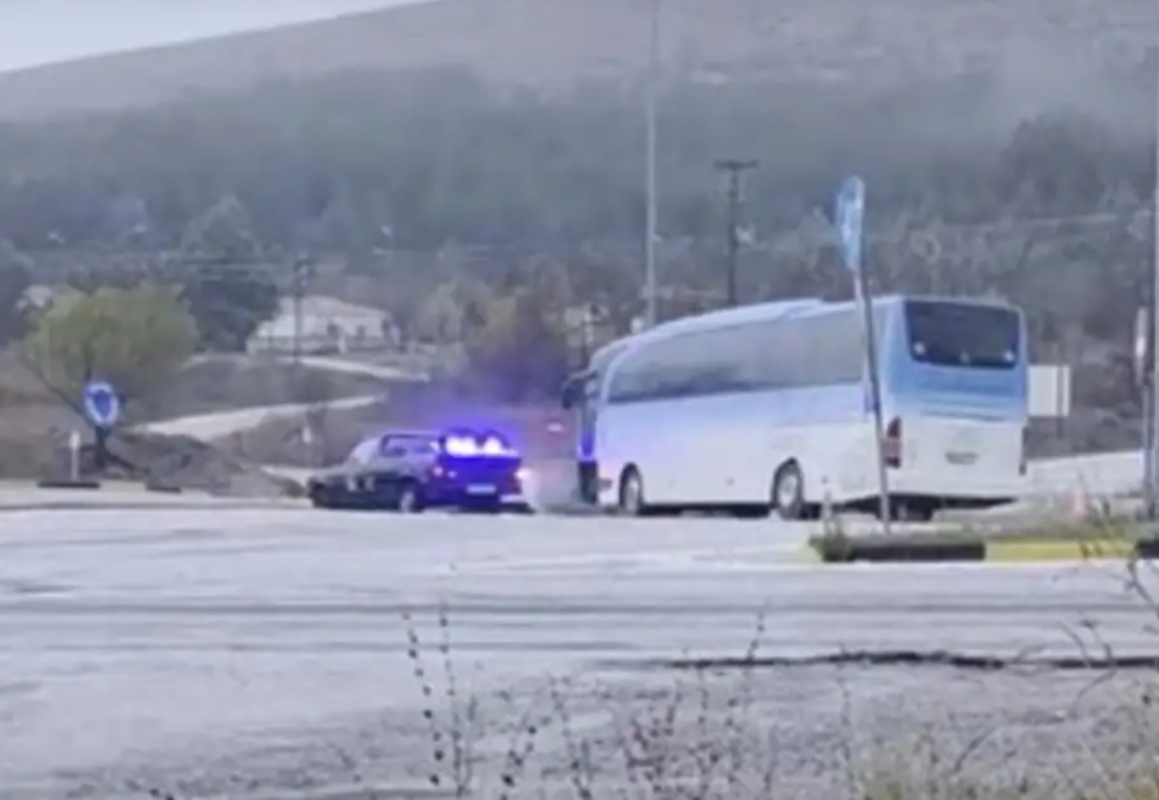 Τραγωδία στην Πτολεμαΐδα: Δυστύχημα σε λεωφορείο με 25 εργαζόμενους της ΔΕΗ – Νεκρός ο οδηγός