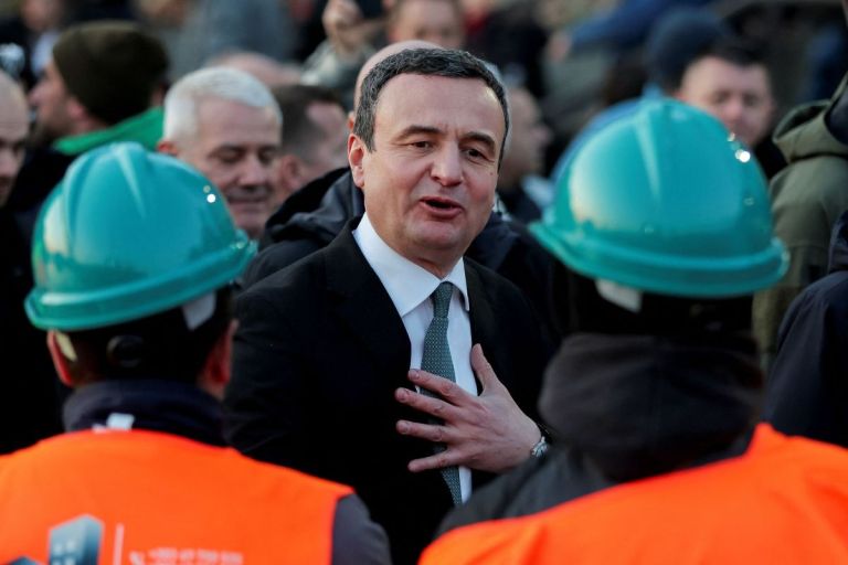 Πρόωρες βουλευτικές εκλογές στο Κόσοβο: Η πολιτική κρίση στο προσκήνιο