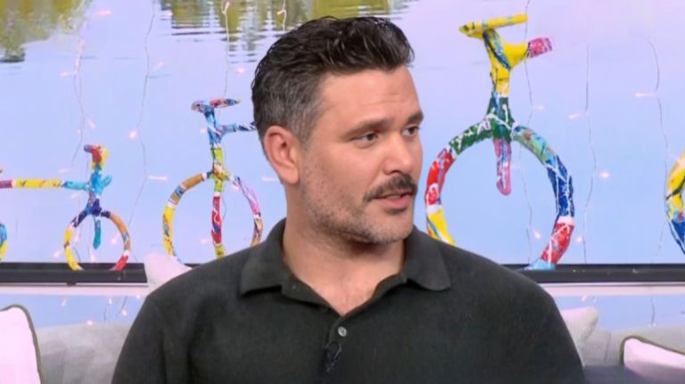 Σόκαρε ο Μιχάλης Λεβεντογιάννης: Είμαι στα δικαστήρια με θαυμάστρια,είχε στείλει γλάστρα που είχε μέσα κοριό