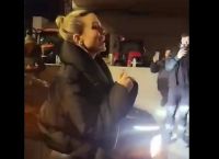 Κατερίνα Λιόλιου: Πήγε στα μπλόκα των αγροτών και τους τραγούδησε [vid]