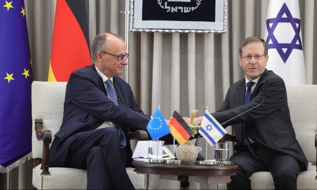 Στην Ιερουσαλήμ ο Καγκελάριος Μερτς – Στήριξη στο Ισραήλ και ανησυχία για τη Γάζα