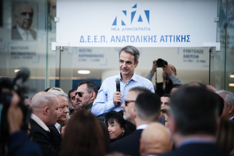 Μητσοτάκης στο Μαρκόπουλο: Στρατηγική διάσπασης των αγροτών ή διάλογος υπό όρους;