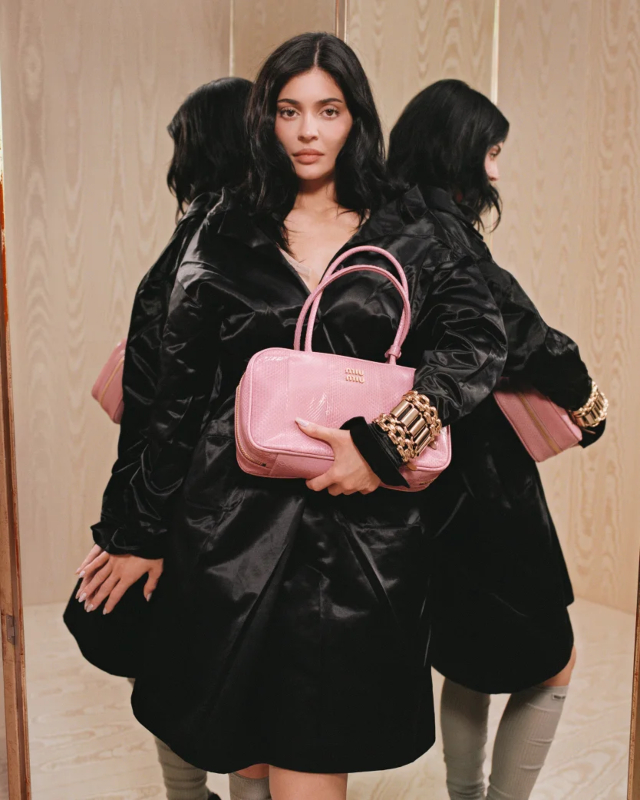 Γιατί η μόδα μας έκανε τόσο έξαλλους το 2025; Η χρονιά της οργής και του rage bait