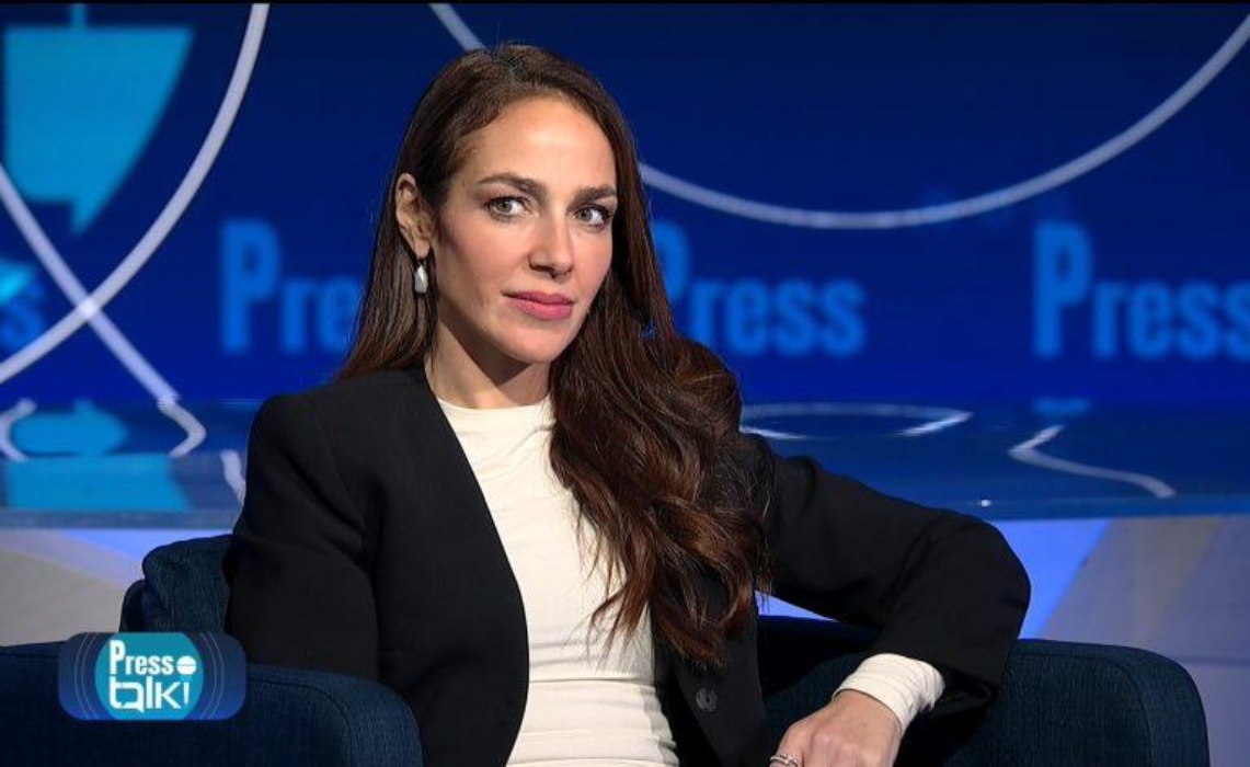 Η Μιχαηλίδου ξεκαθαρίζει: Κανένας φόρος αδράνειας στα κλειστά ακίνητα – Τι αλλάζει στη στέγαση