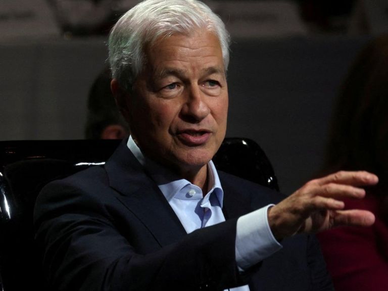 JP Morgan warning: Europe on the brink of de-investment – “A wake-up call for the U.S.”