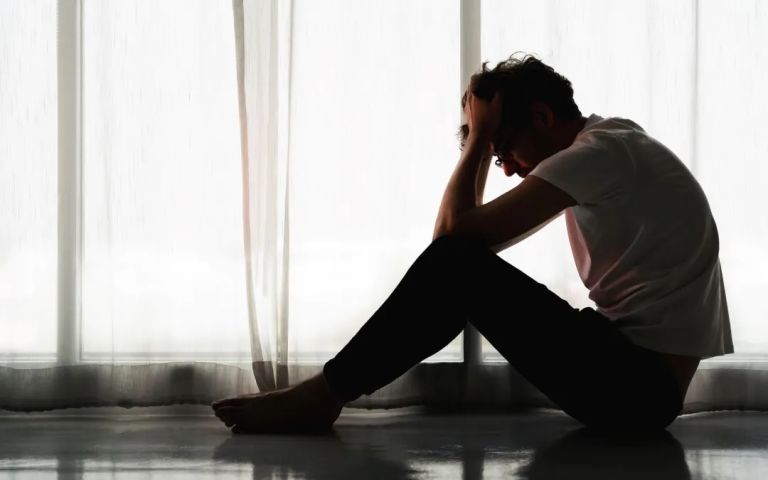 Οι νέοι που μένουν εκτός: Η Ελλάδα στην κορυφή των NEETs στην Ευρώπη