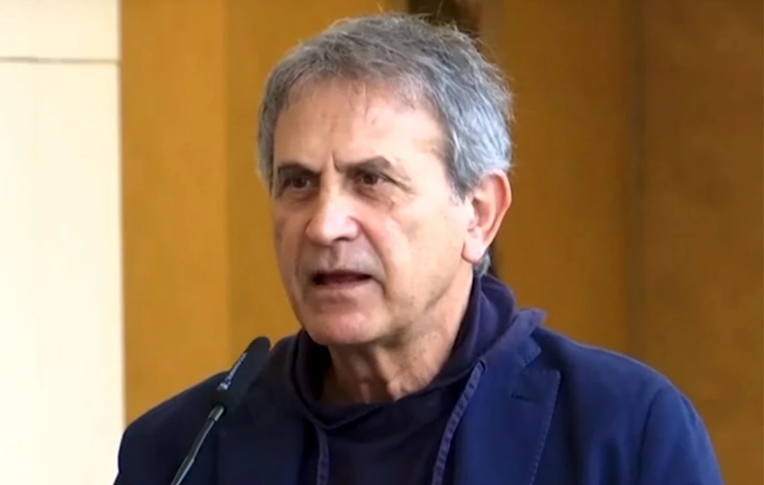 Γιώργος Νταλάρας: «Μερικές φορές γίνομαι κακός και αγενής, αυτό έχει κόστος»