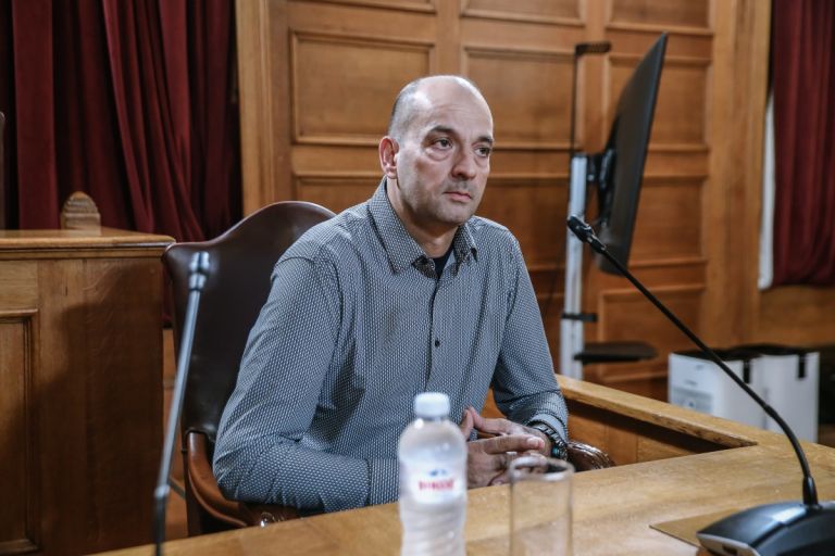 Μαγειρίας στην Εξεταστική ΟΠΕΚΕΠΕ: “Με χρήματα που μου δώρισε η μητέρα μου αγόρασα τη Ferrari”