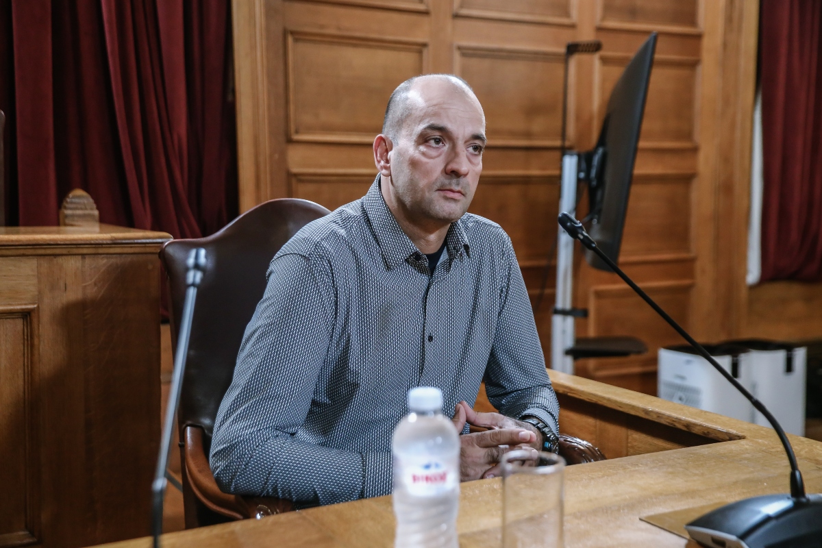 Μαγειρίας στην Εξεταστική ΟΠΕΚΕΠΕ: “Με χρήματα που μου δώρισε η μητέρα μου αγόρασα τη Ferrari”