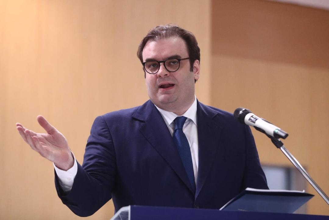 Πιερρακάκης: Ειδική Σύνταξη 1.700€ για Θύματα Μάνδρας & Μάτι