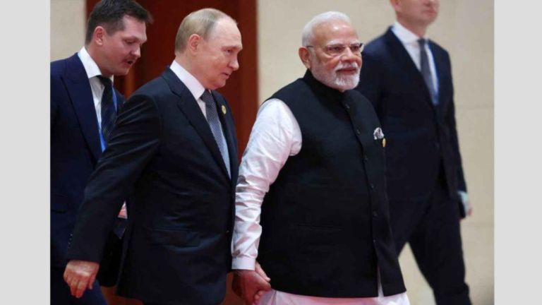 Ο Πούτιν στην Ινδία: Στρατηγικοί Δεσμοί και 2 Δισ. Δολάρια για Ρωσικό Πυρηνικό Υποβρύχιο