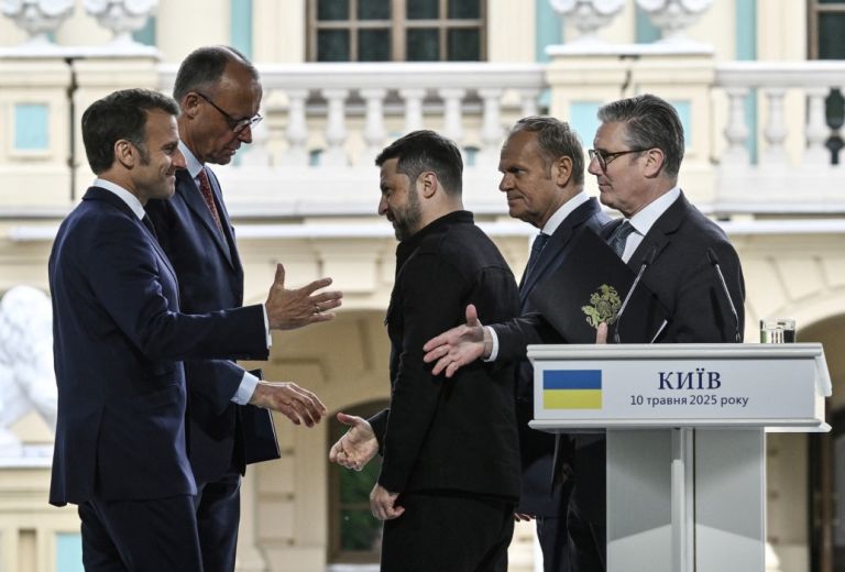 Ο Μακρόν συγκαλεί «Συμμαχία των Προθύμων» στο Παρίσι για την Ουκρανία – Κρίσιμη σύνοδος στις αρχές Ιανουαρίου