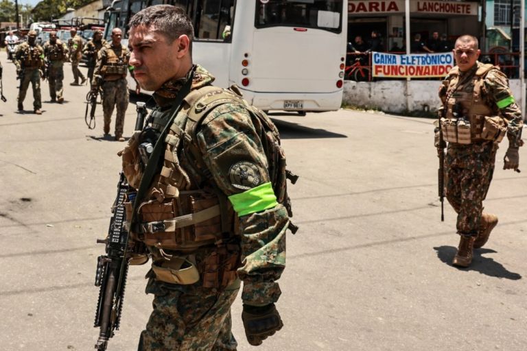 Ρίο ντε Τζανέιρο: Πώς η φονική αστυνομική επιχείρηση κατέληξε σε καταστροφή με 121 νεκρούς