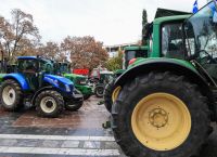 Οι Αγρότες σε νέα κλιμάκωση: Ενισχύουν τα μπλόκα,αποφασίζουν τη συνέχεια στη κρίσιμη διάσκεψη της Κυριακής