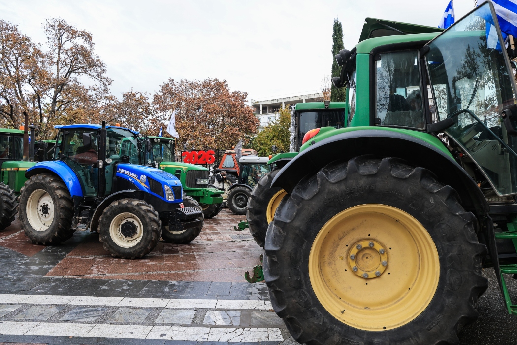 Οι Αγρότες σε νέα κλιμάκωση: Ενισχύουν τα μπλόκα,αποφασίζουν τη συνέχεια στη κρίσιμη διάσκεψη της Κυριακής