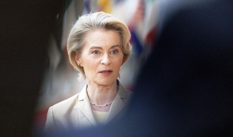 Φον ντερ Λάιεν σε Τραμπ: Μην ανακατεύεσαι στην Ευρώπη – Εδώ αποφασίζουμε εμείς!