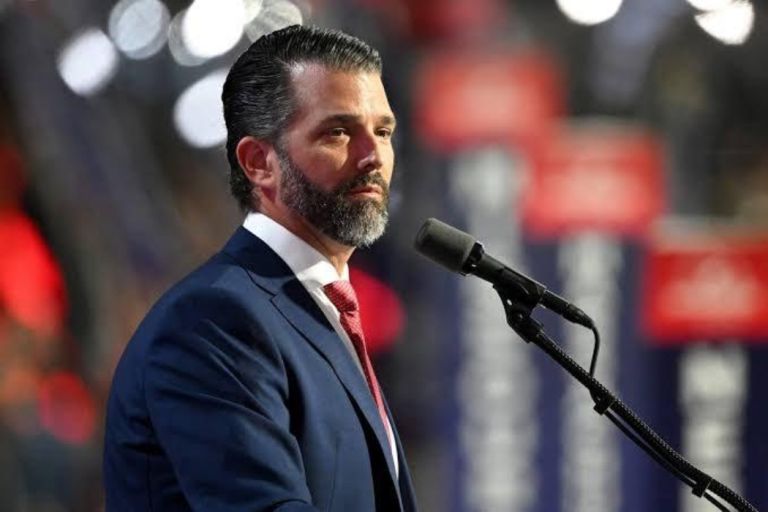 Τραμπ JR:Ο πατέρας μου μπορεί να φύγει από την ειρηνευτική διαδικασία για Ουκρανία–Αντίθετα σήματα από Κέλογκ