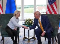 Κρίση στο παγκόσμιο εμπόριο: Η Ευρώπη «υφίσταται ρωγμές» λόγω δασμών και κινεζικών σοκ