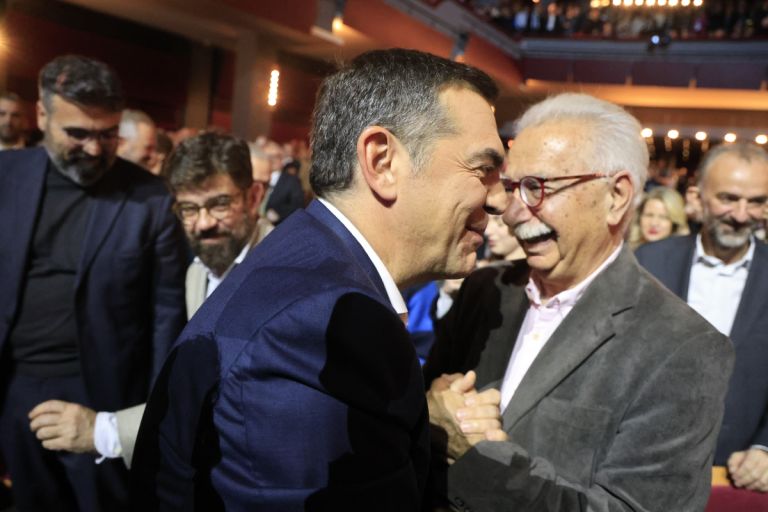 [Live]: Ο Τσίπρας παρουσιάζει το νέο του βιβλίο – Σύσσωμος ο ΣΥΡΙΖΑ και η Νέα Αριστερά