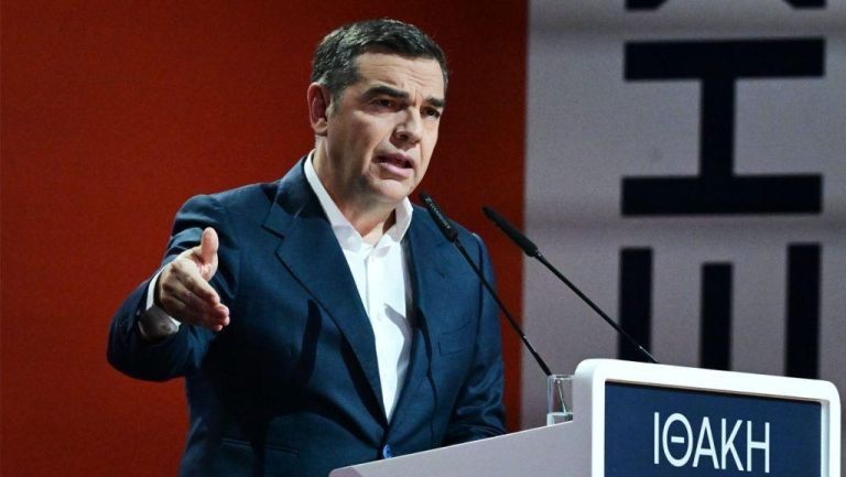 Τσίπρας: Ο μαέστρος της ίντριγκας που… κηρύσσει τη Δημοκρατία!