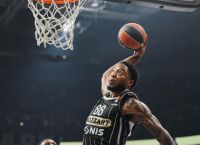 Ολυμπιακός: Δυναμικό ενδιαφέρον για Τζόουνς – Τα δεδομένα με τον Αμερικανό σέντερ