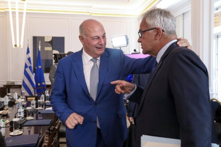 Σύγκρουση Βορίδη-Τσιάρα: «Έχουμε στρατηγική;» – Εσωκομματικός πόλεμος για τους αγρότες