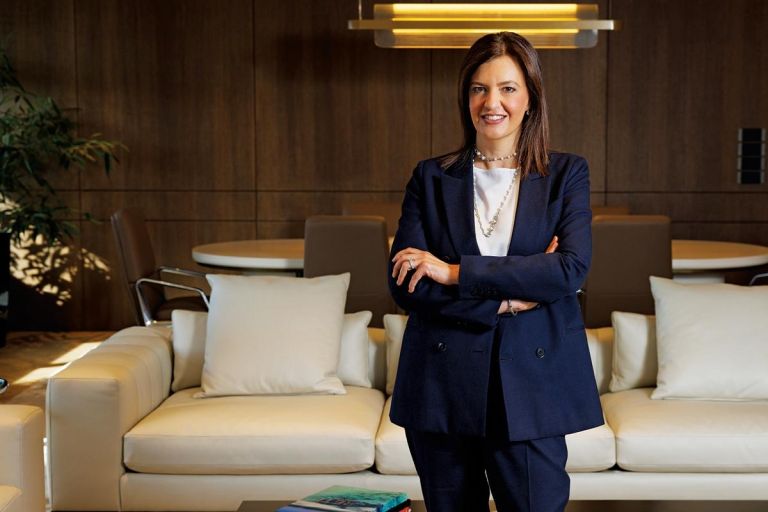 CrediaBank: Η Βρεττού προαναγγέλλει έως δύο στρατηγικές συνεργασίες έως το τέλος του 2025