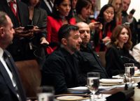 Ζελένσκι: «Δημοψήφισμα για τις εδαφικές παραχωρήσεις στη Ρωσία – Ο λαός αποφασίζει»