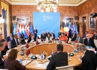 Η Ευρώπη Στοχεύει 100 GW Υπεράκτια Αιολική για Απεξάρτηση από Ρωσία